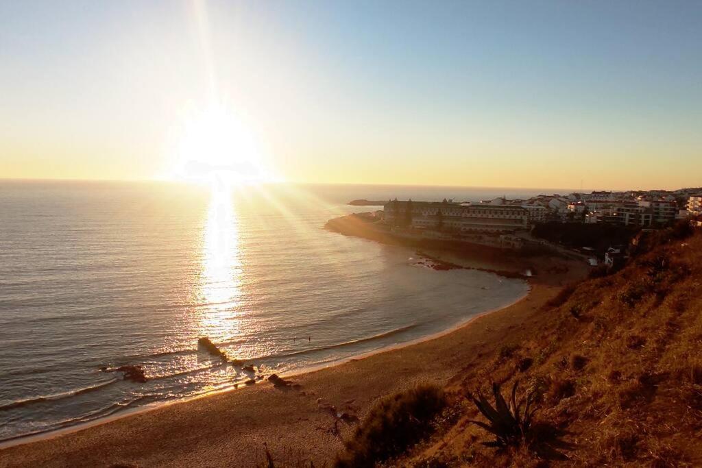 شقة Ericeira Seaside Escape المظهر الخارجي الصورة